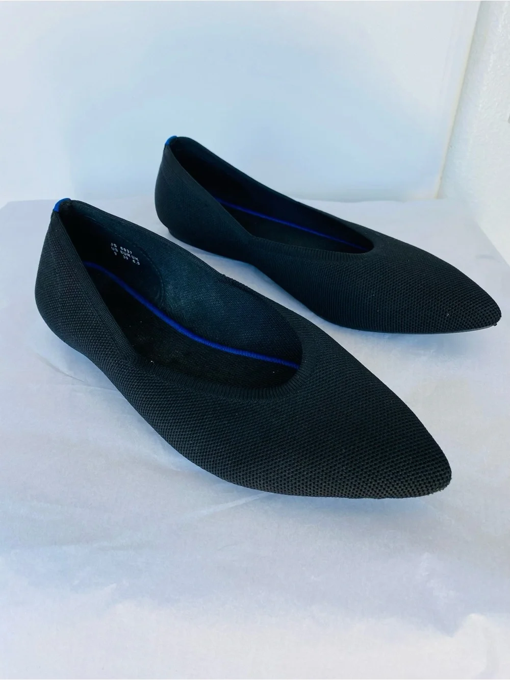 Rothy's Black Pointed Knit Slip-On Flats size 9